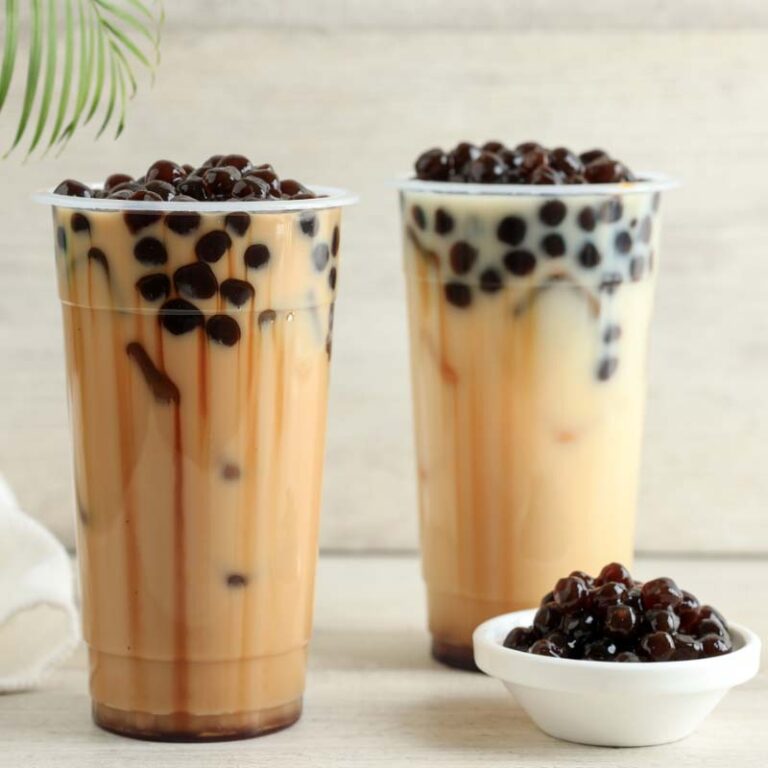 Bubble tea mixing machine