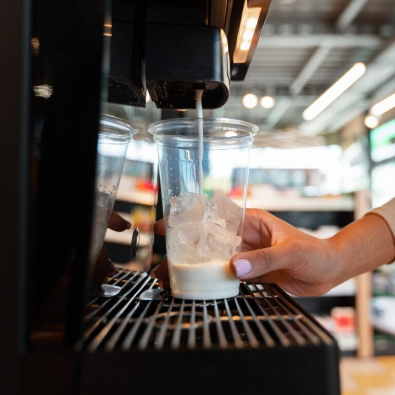 High-capacity bubble tea machines